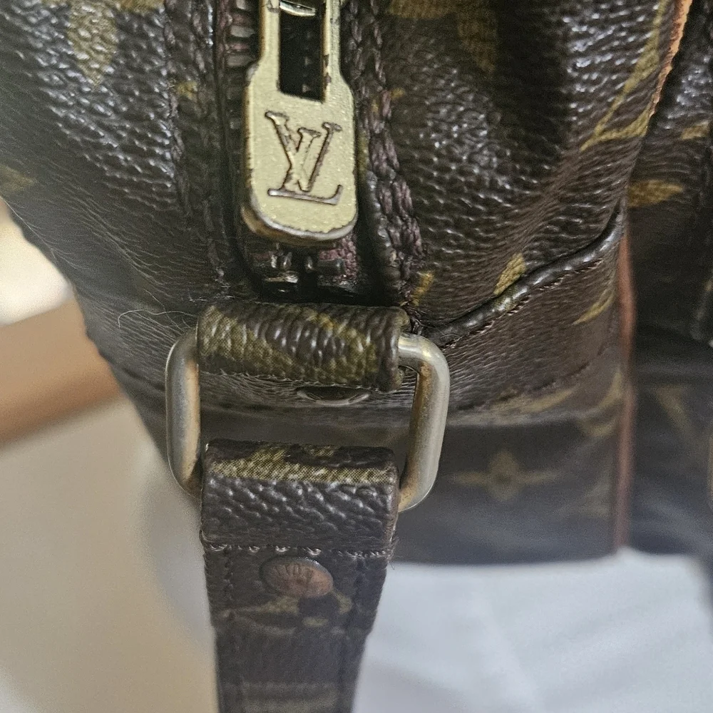 Vintage LOUIS VUITTON Nile GM Crossbody Shoulder Bag Monogram Leather M45242 EUC